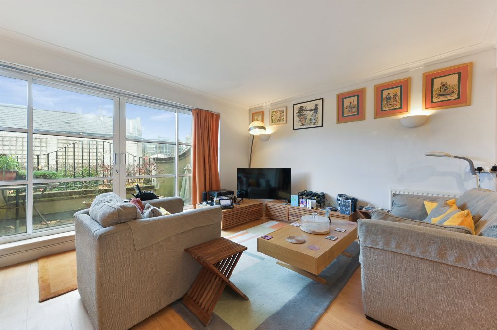 Property photo 2 of 11