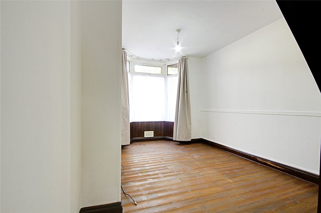 Property photo 3 of 17 Picture No. 03