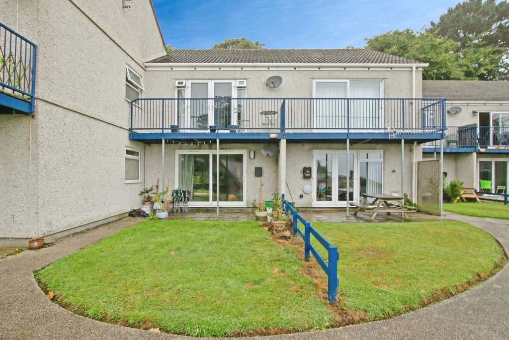 Property photo 1 of 17 Photo