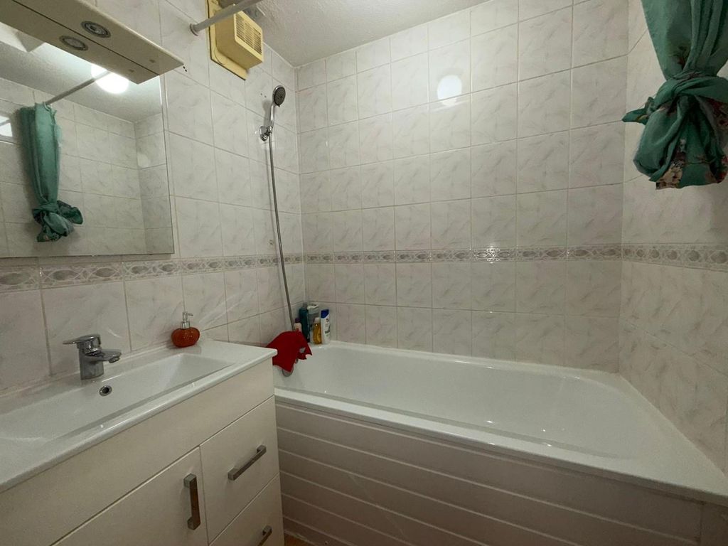 Property photo 3 of 16 09.Jpg