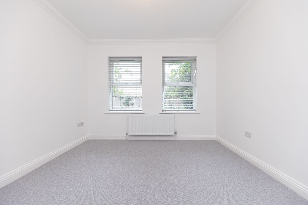Property photo 2 of 10 346A7506