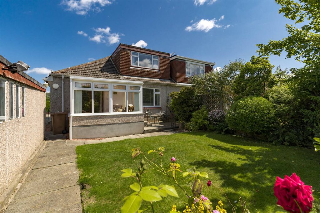 Property photo 2 of 20 Picture No. 45