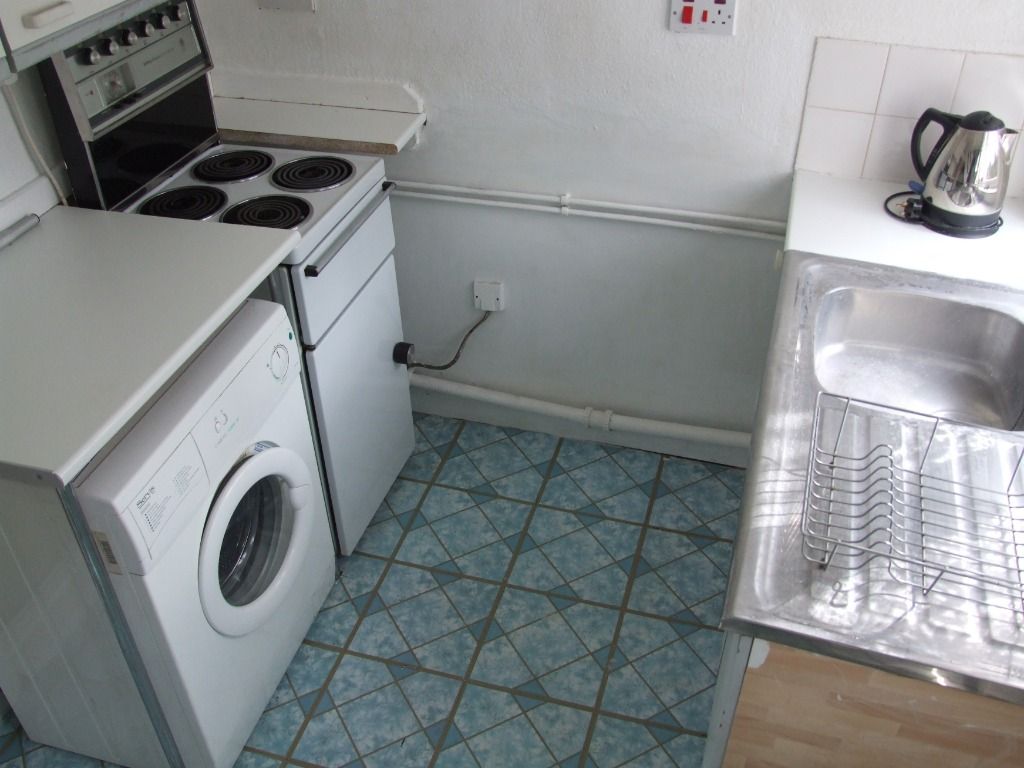 Property photo 2 of 6