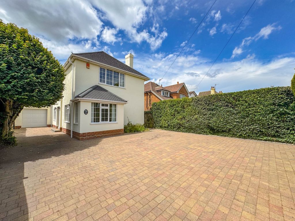 Property photo 1 of 34