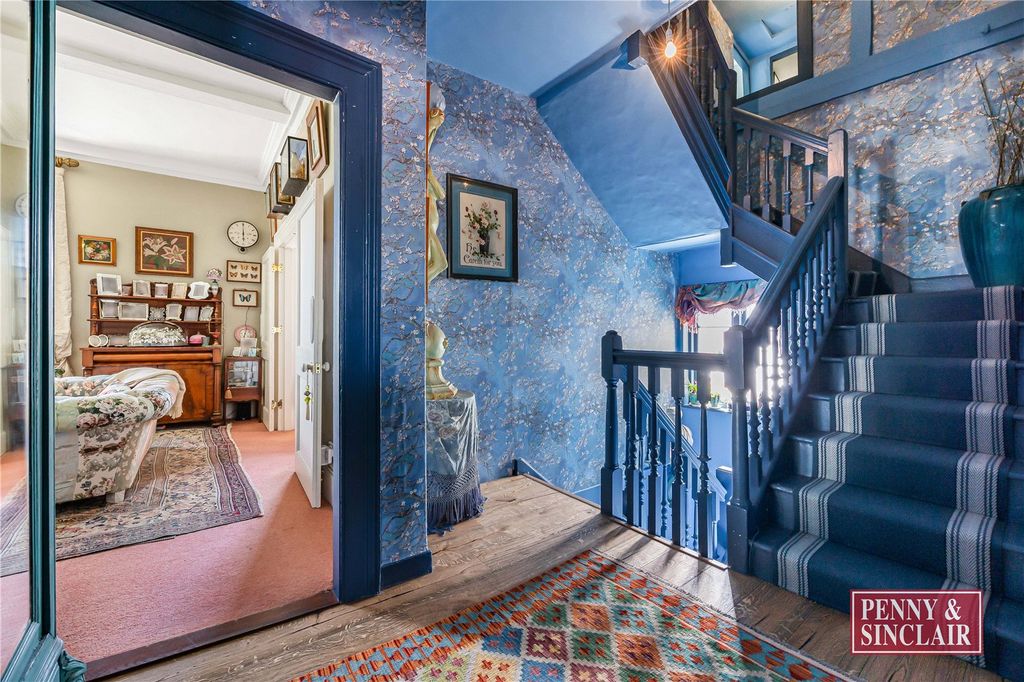 Additional image 10 of 3 bed terraced house to rentRegatta Short Let - Market Place RG9