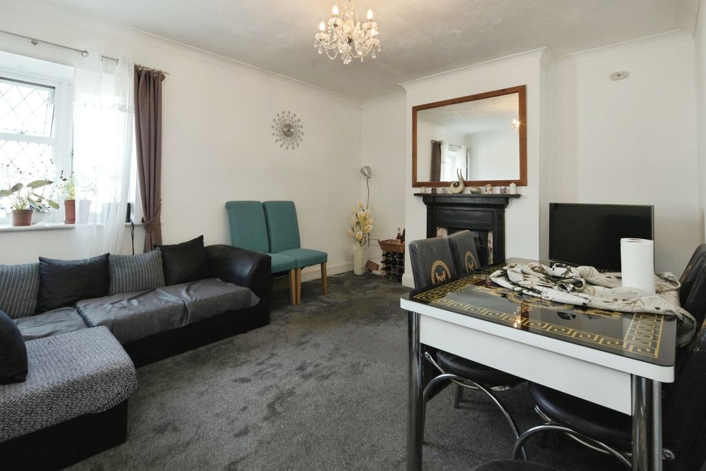 Property photo 2 of 13 Pbox-Img.Jpg