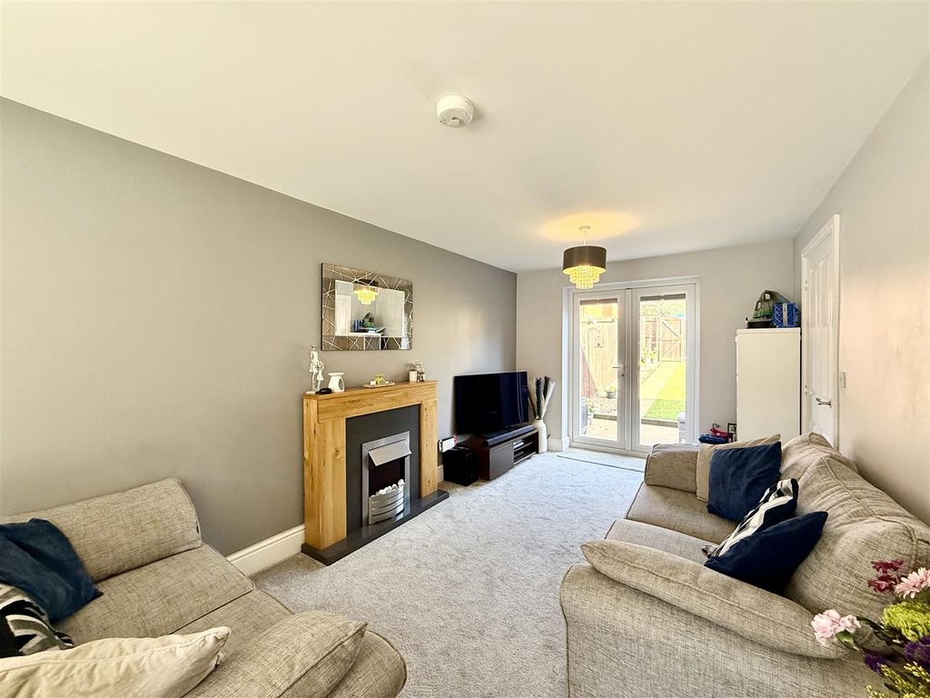 Property photo 3 of 16 3
