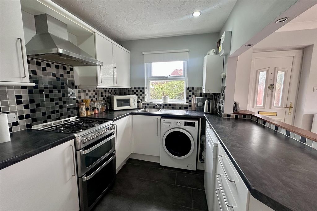 Property photo 3 of 14 Img_8659.Jpeg