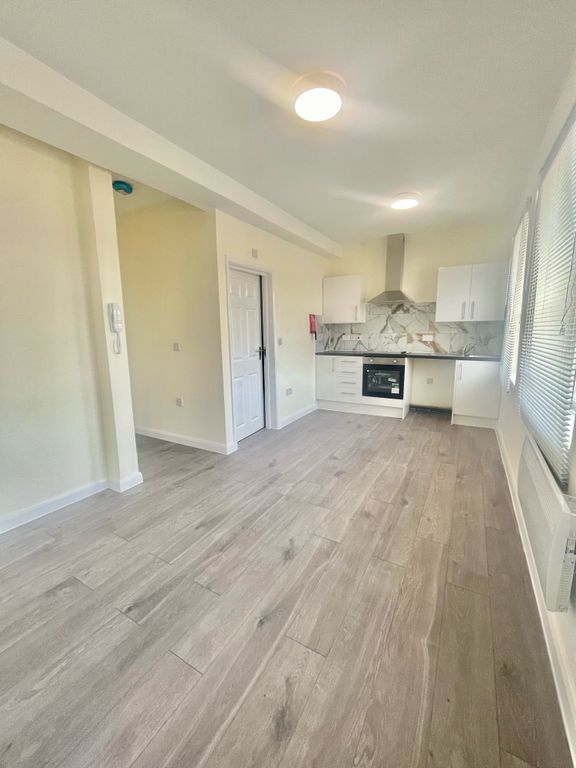 Property photo 3 of 4 2