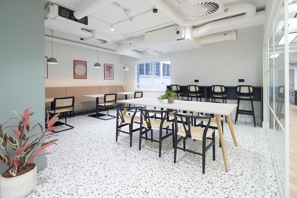 Property photo 3 of 16 Kitchen &amp; Breakout