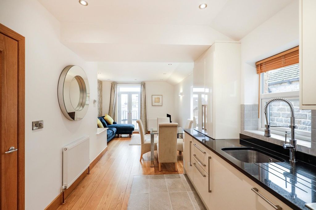 Property photo 3 of 12 _Q0A5968.Jpg