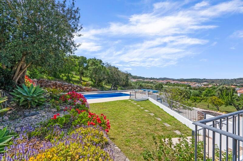 Property photo 2 of 86 Img 1