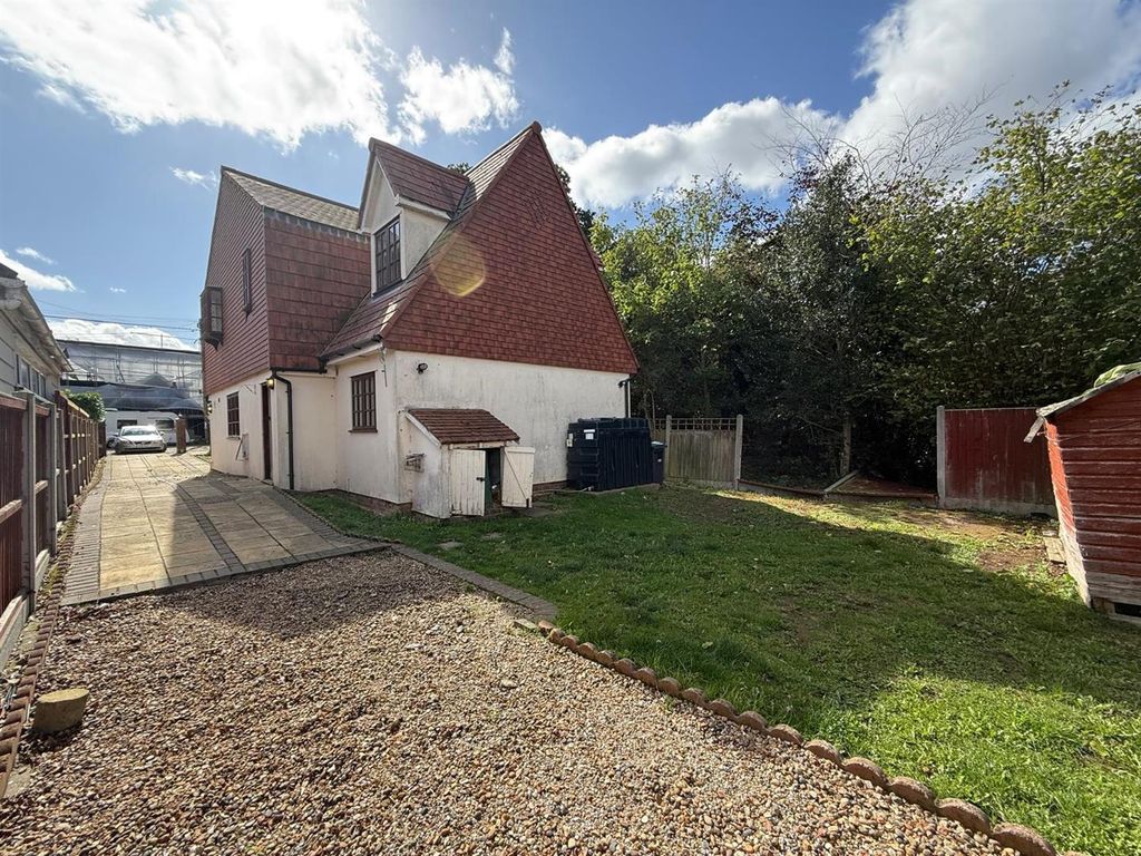 Property photo 2 of 23 Whatsapp Image 2025-10-24 At 14.29.29_c9877141.Jpg