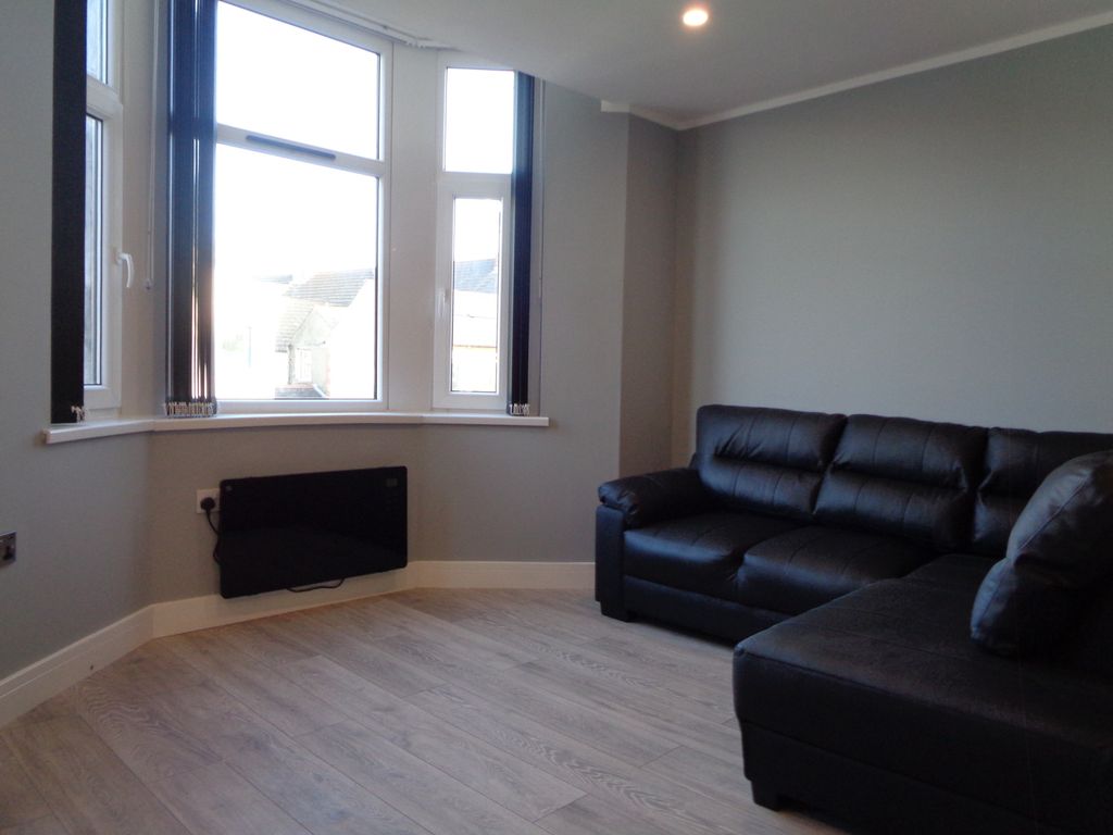 Property photo 2 of 12 Dsc06986