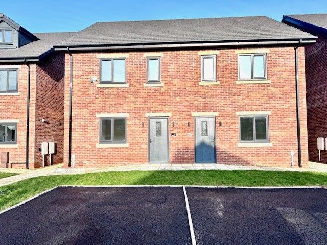 Property photo 1 of 14 Front