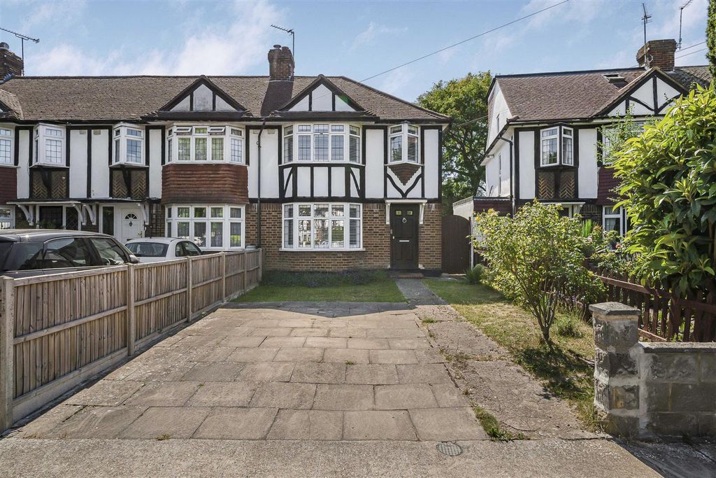 Property photo 1 of 15