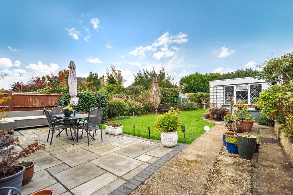 Property photo 2 of 15