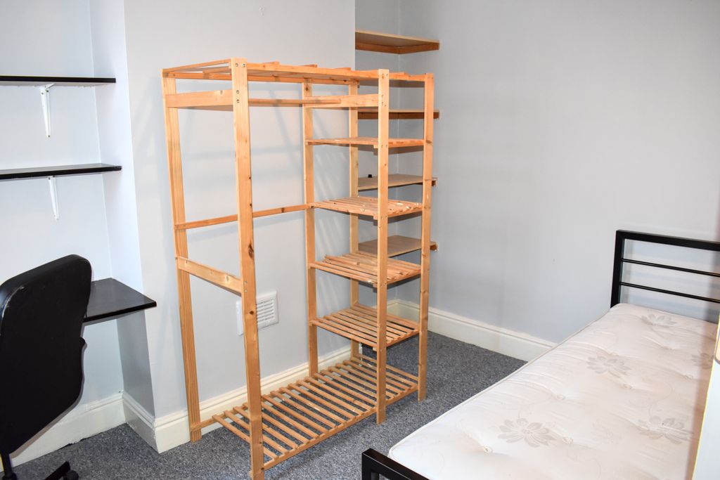 Property photo 2 of 13 Dsc_0658