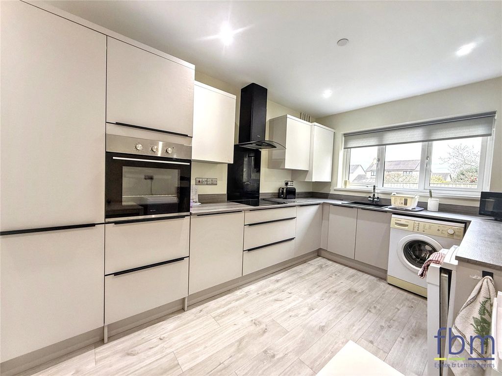 Property photo 3 of 14 Picture No. 04