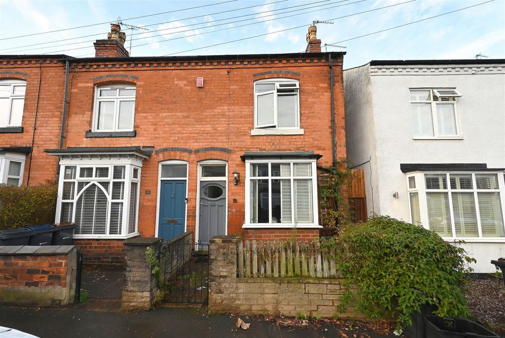 Property photo 1 of 13 51 Gordon Road Front.Jpg