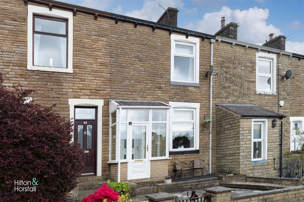 Property photo 1 of 17 Bedford Street
