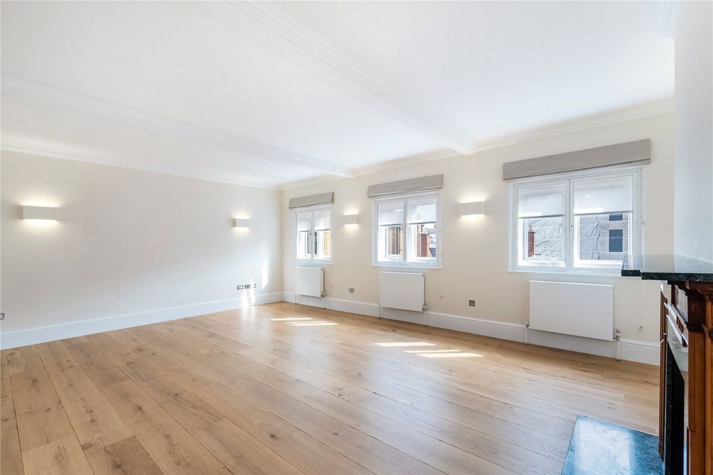 Property photo 2 of 15 Picture No. 10