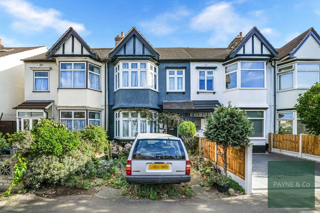 Property photo 1 of 19