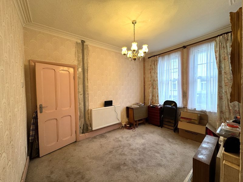 Property photo 3 of 26 Photo 6