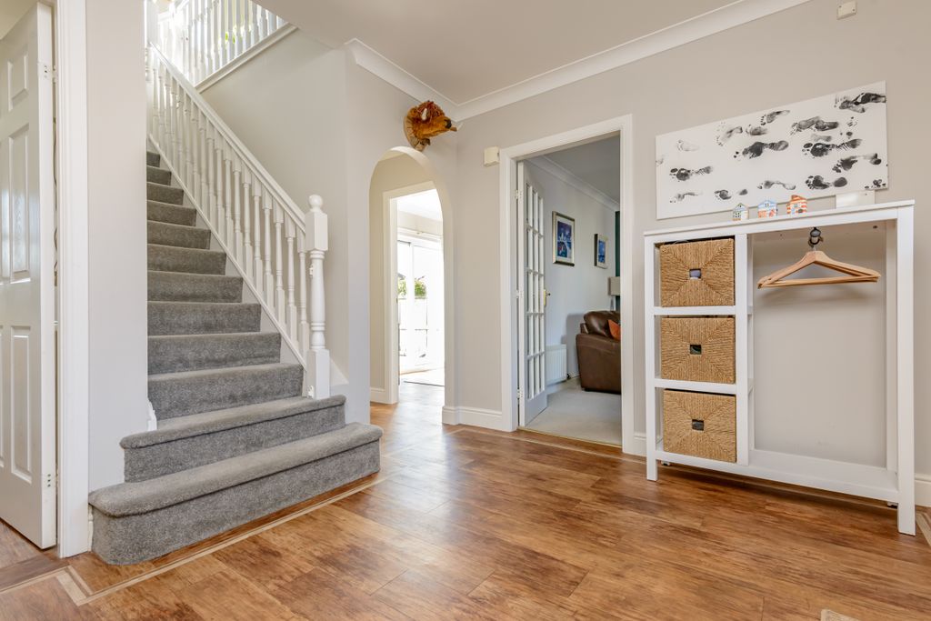 Property photo 2 of 26 Property Image 2