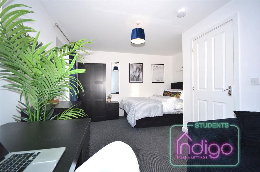 Property photo 1 of 27 Dsc_0506.Jpg