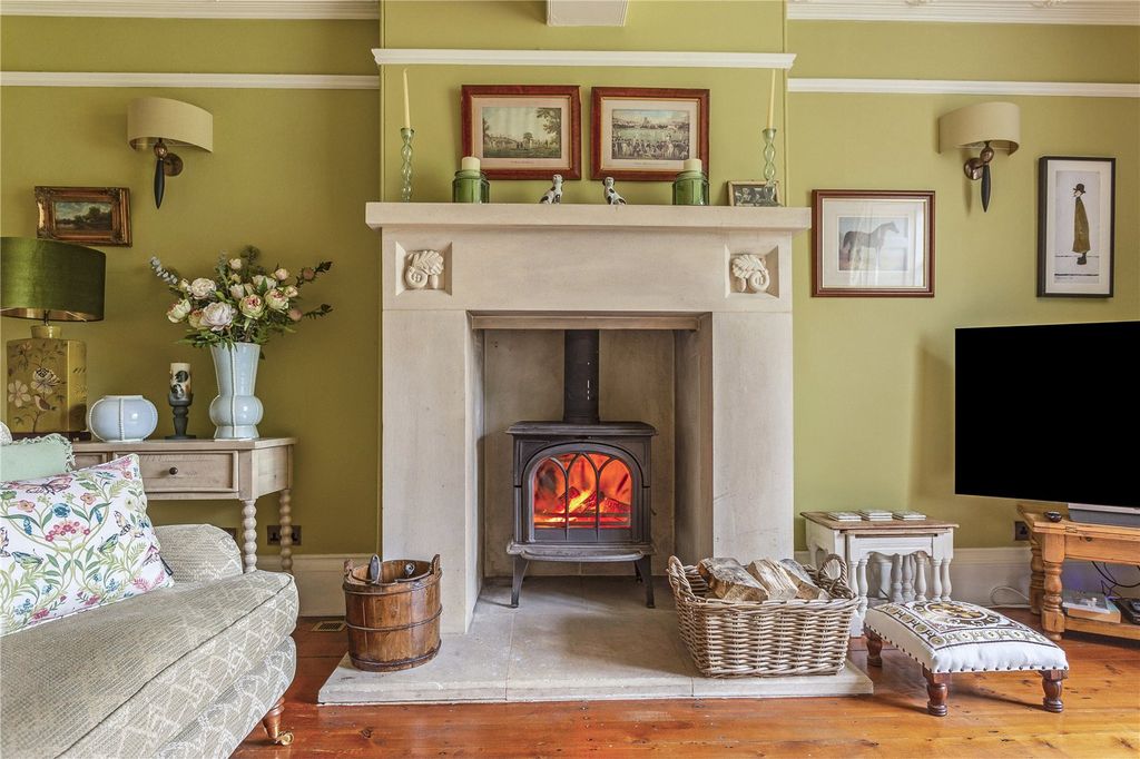 Property photo 3 of 23 Picture No. 04