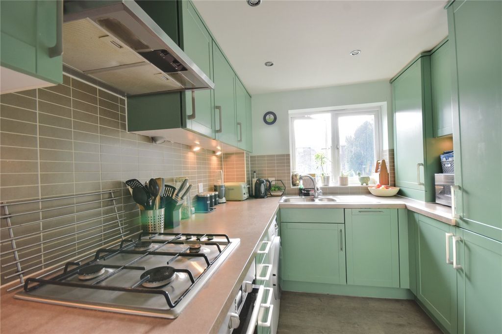 Property photo 3 of 13 Picture No. 06