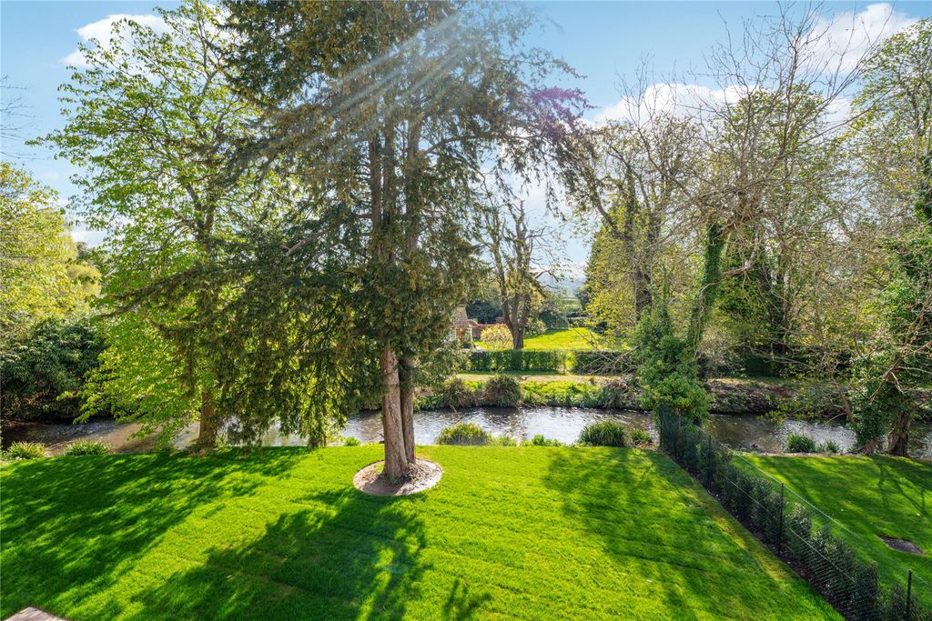 Property photo 3 of 23 Picture 3