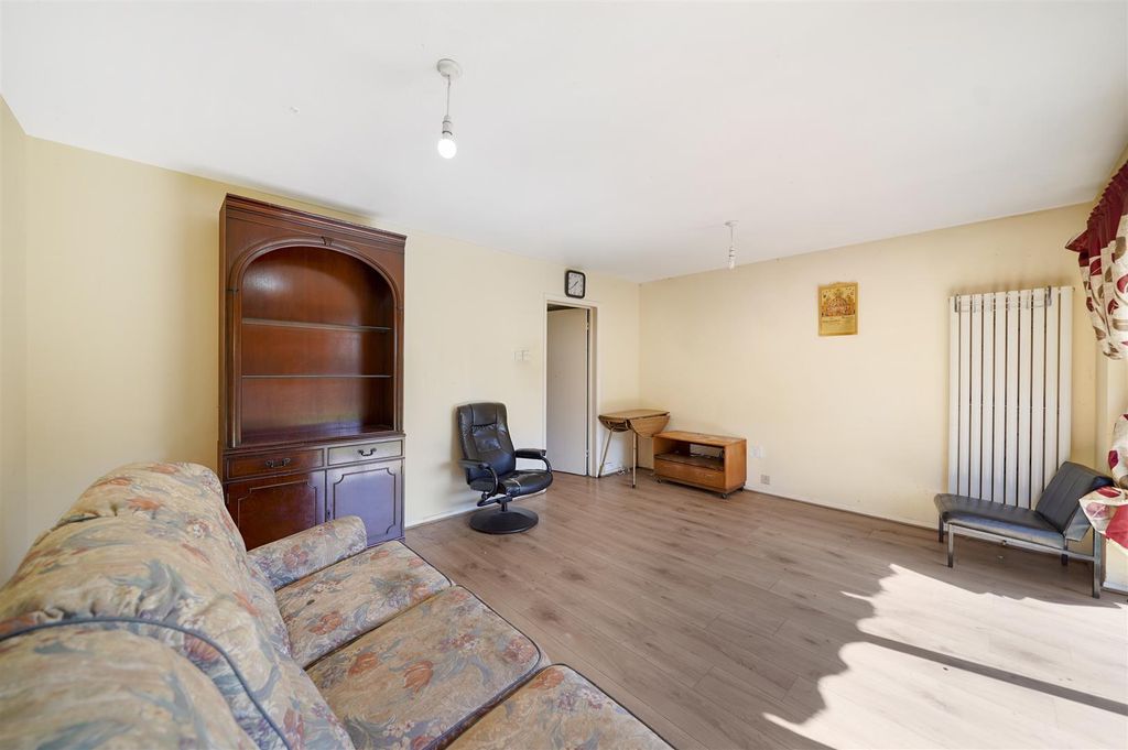 Property photo 3 of 14 244 Baring Road - Otjddrhyupcqi6Nfy84R.Jpg