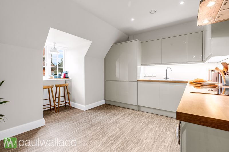 Property photo 3 of 23 Kitchen