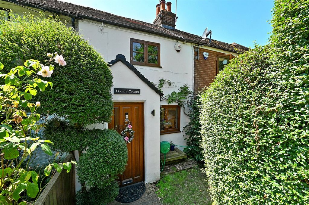 Property photo 1 of 9 Front