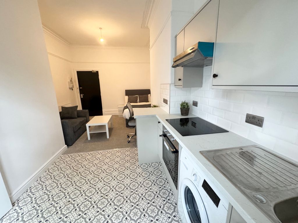 Property photo 1 of 4