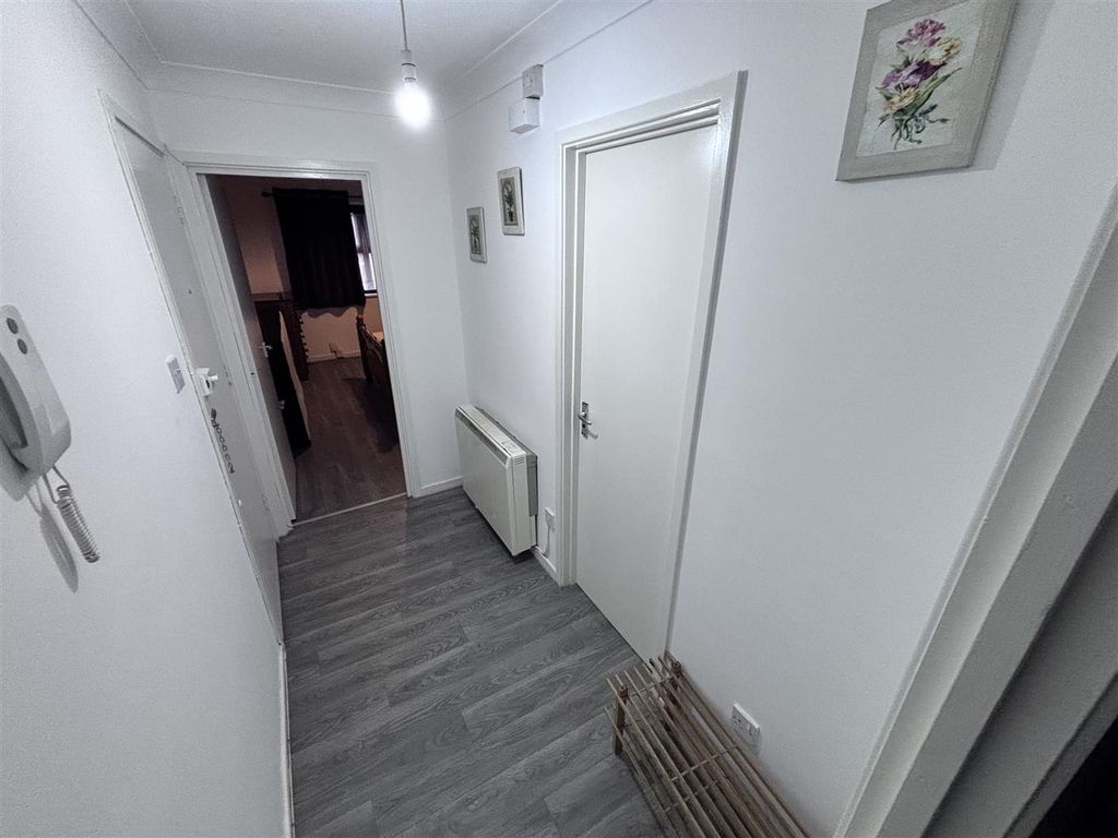 Property photo 2 of 7 Img_7483.Jpg