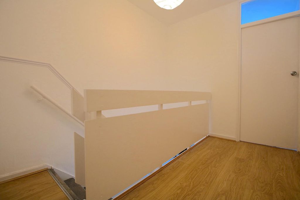 Property photo 3 of 7 Img_3282.Jpg