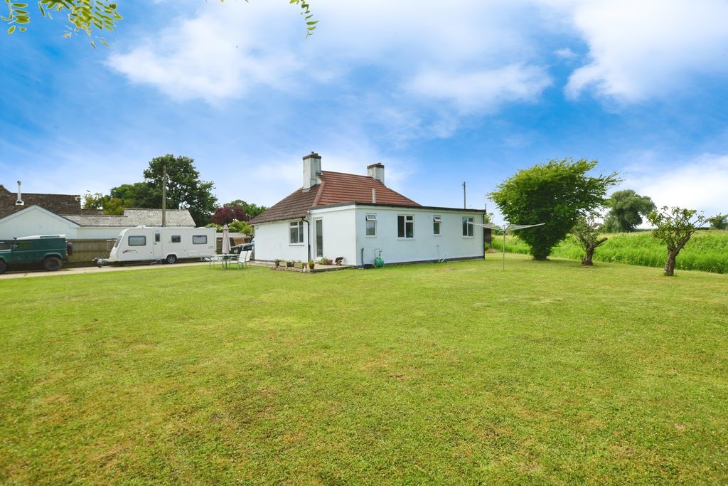 Property photo 1 of 17 Photo