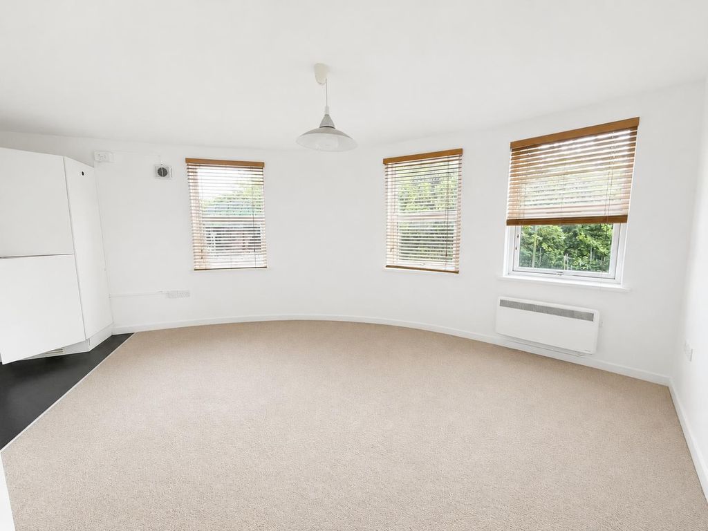 Property photo 3 of 8 4.Png
