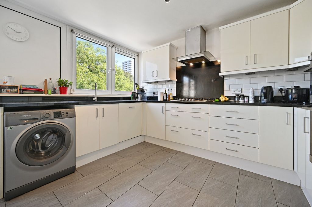 Property photo 2 of 10 Picture No. 09