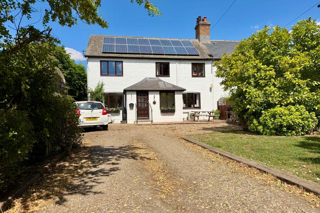 Property photo 1 of 27