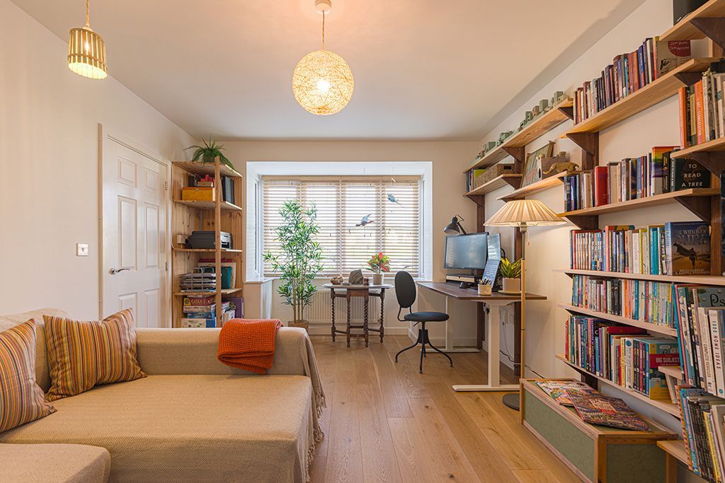 Property photo 2 of 20