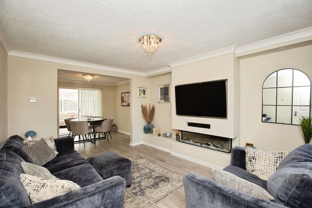 Property photo 2 of 18 3285F99c12Bc5Ed235c49Fa72d17440d07Be210c.Jpg