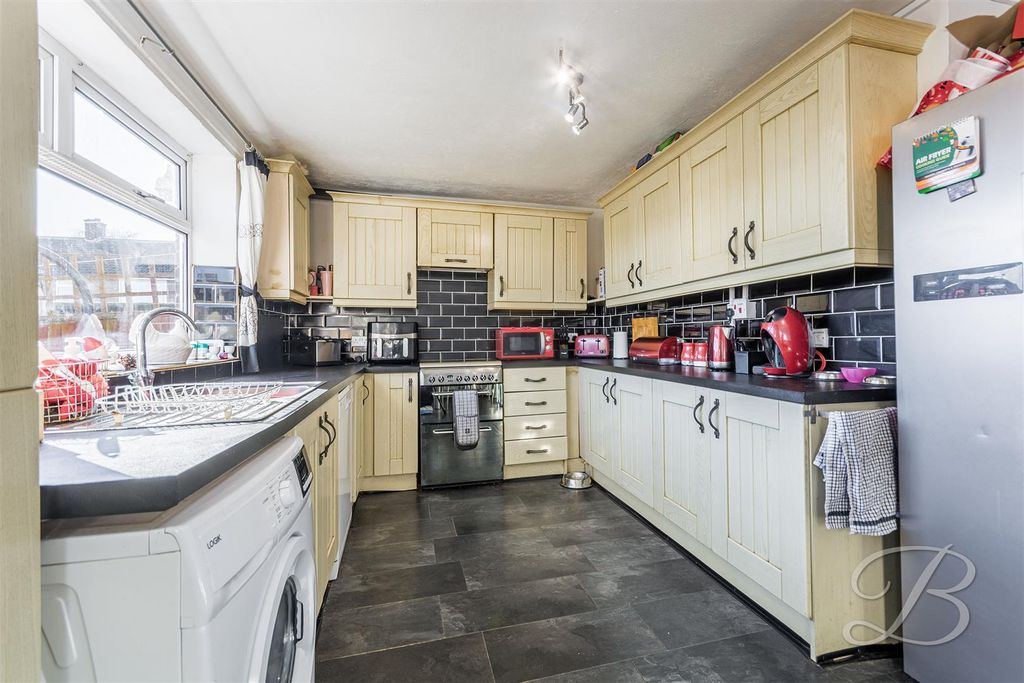 Property photo 2 of 16 CC-Ltd20.Jpg