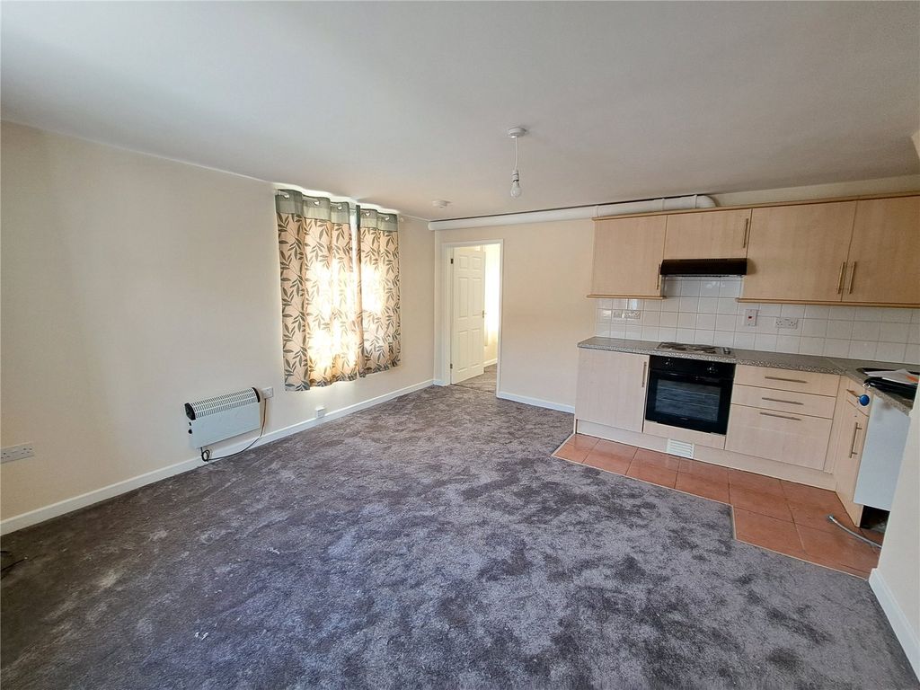 Property photo 2 of 7 Picture No. 06
