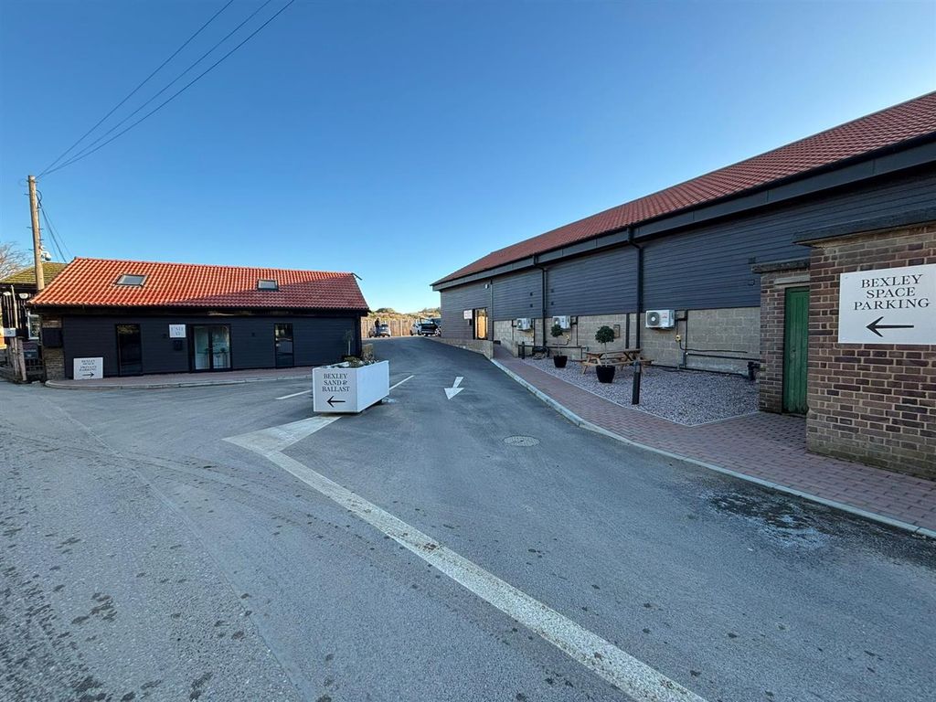 Property photo 2 of 10 Exterior .2.Jpeg