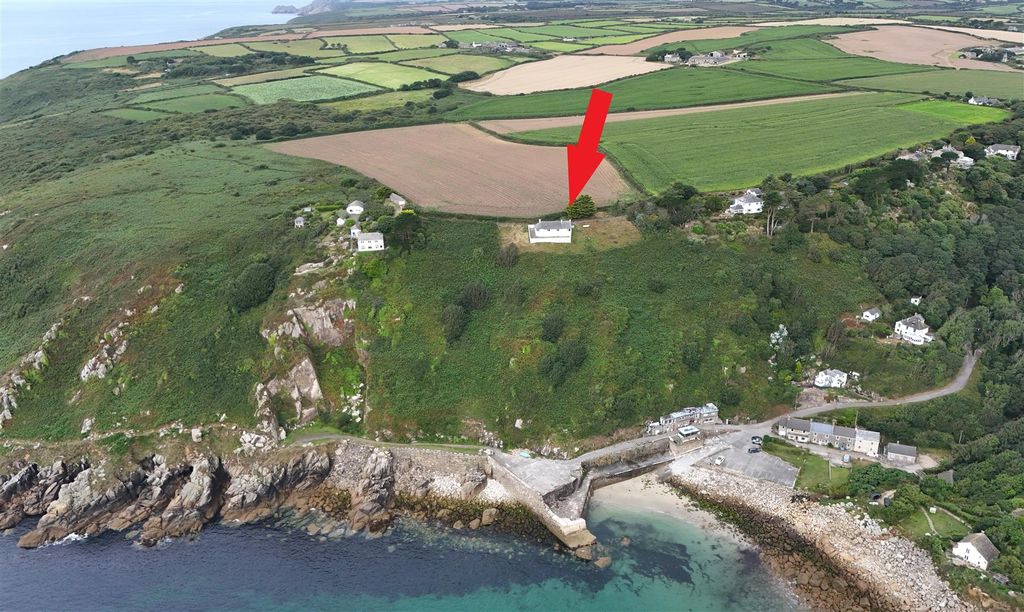 Property photo 2 of 26 Sarah's Cottage