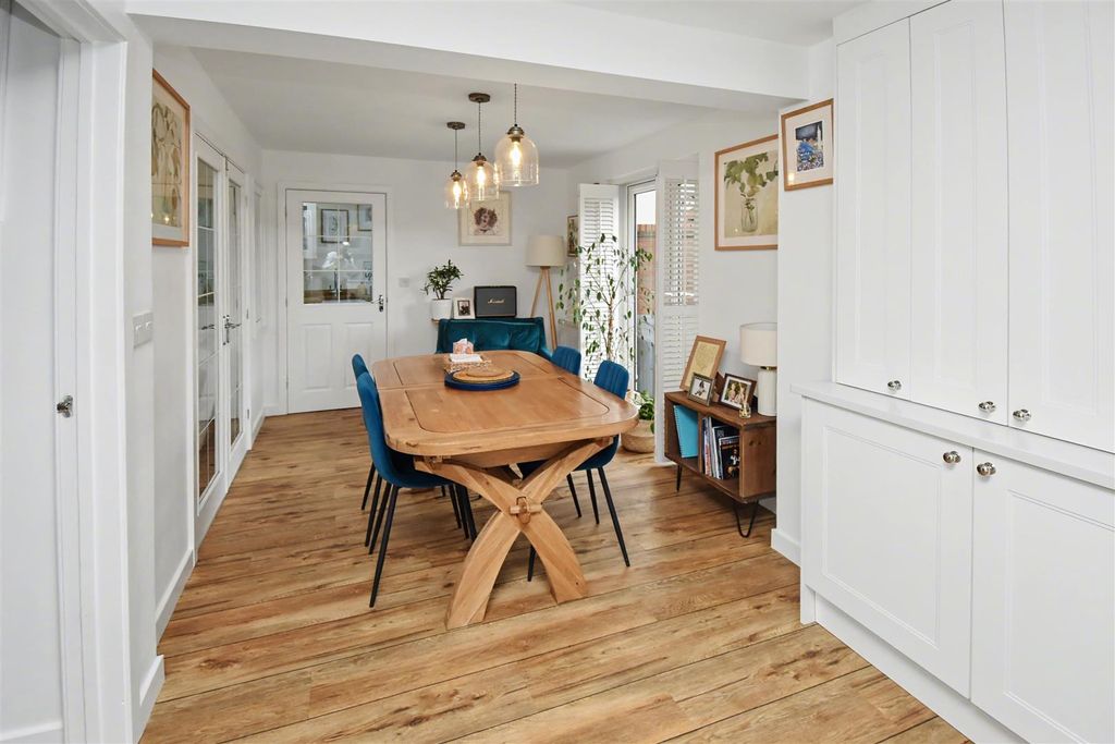 Property photo 2 of 32 Dsc_0055.Jpg